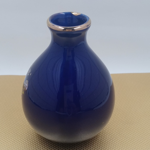 Small Japanese Style Vase, Cobalt Blue, Gold Rim with Peacock Design - Picture 2 of 11